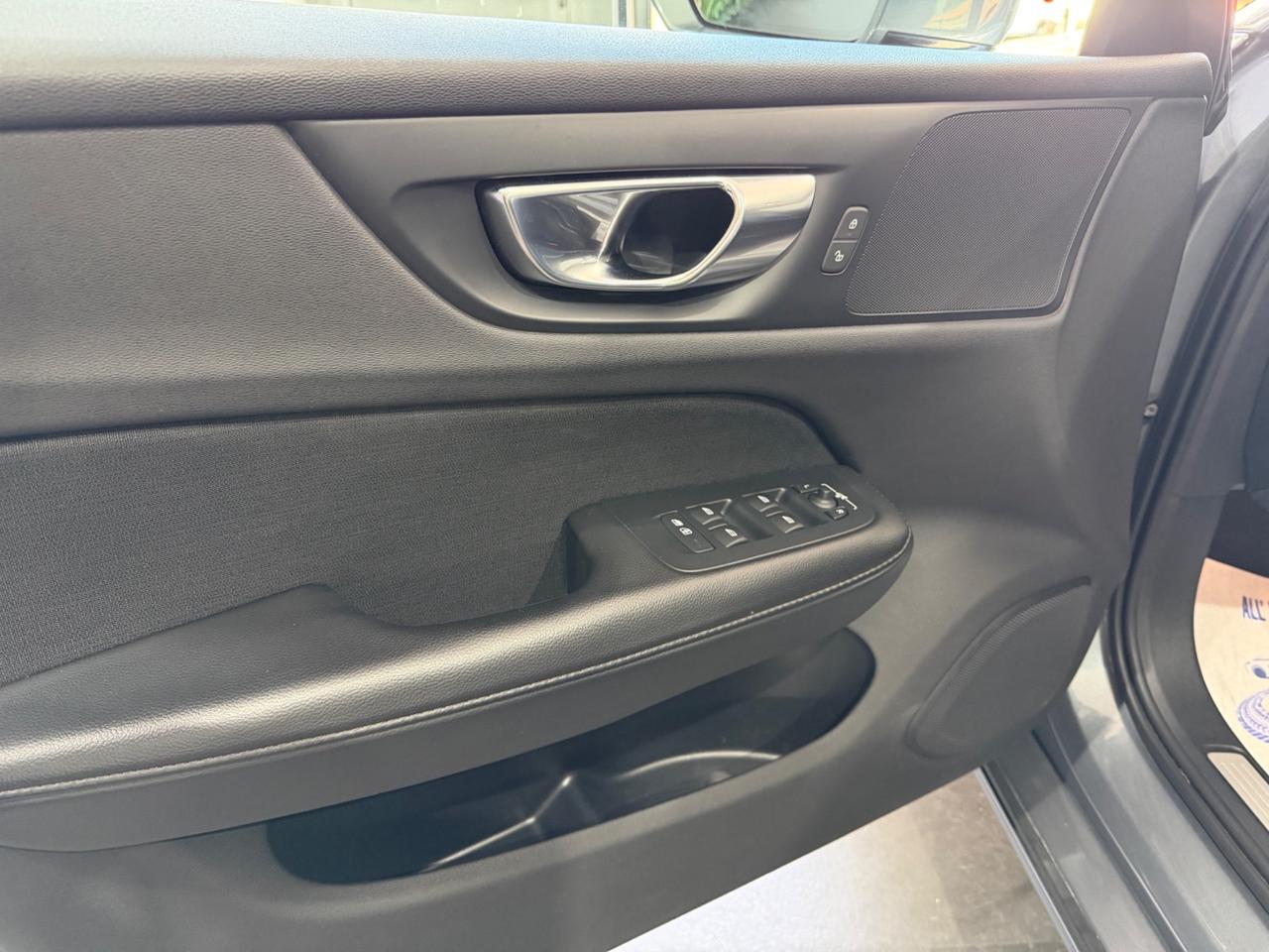 VOLVO V60 T6 AWD GEARTRONIC BUSINESS PLUS