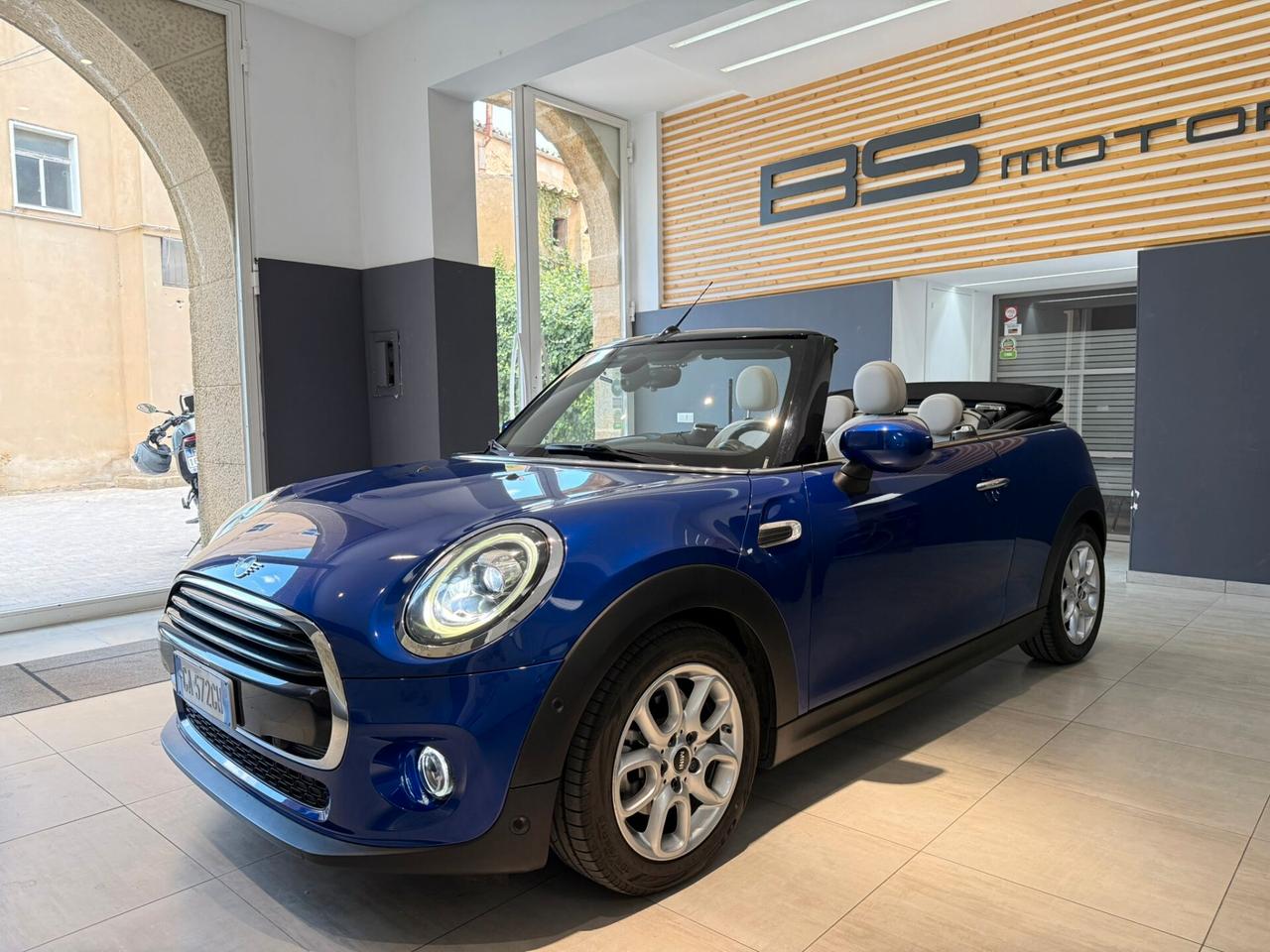 Mini 1.5 Cooper Hype Cabrio automatica