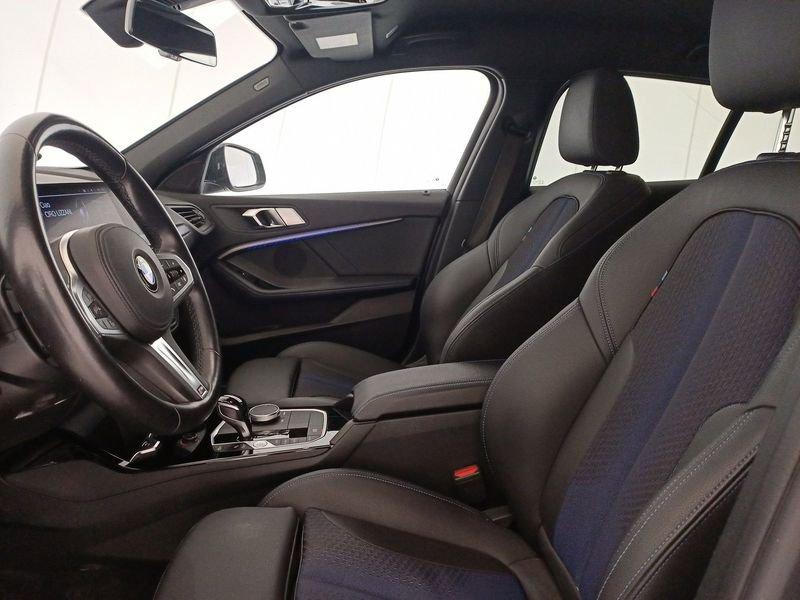BMW Serie 1 F40 118d Msport auto