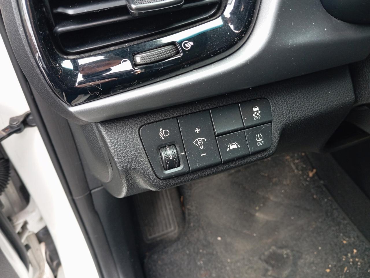 Kia Rio 1.0 T-GDi Cool offerta del mese