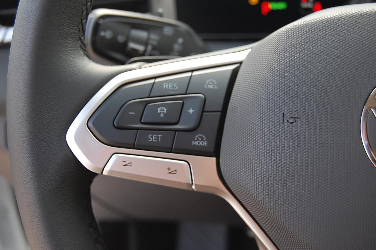 Volkswagen T-Roc 1.5 eTSI ACT DSG Life