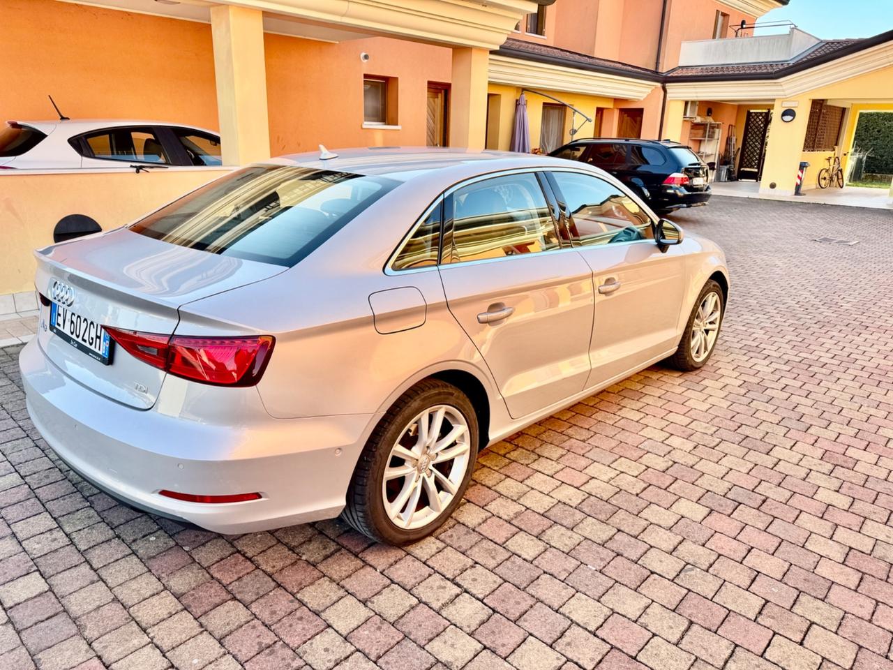 Audi A3 SPB 35 TDI S tronic Business