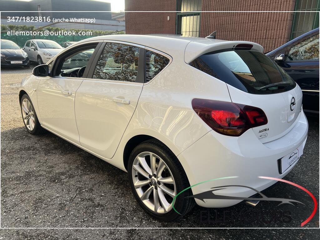 Opel Astra 5 Porte TURBO