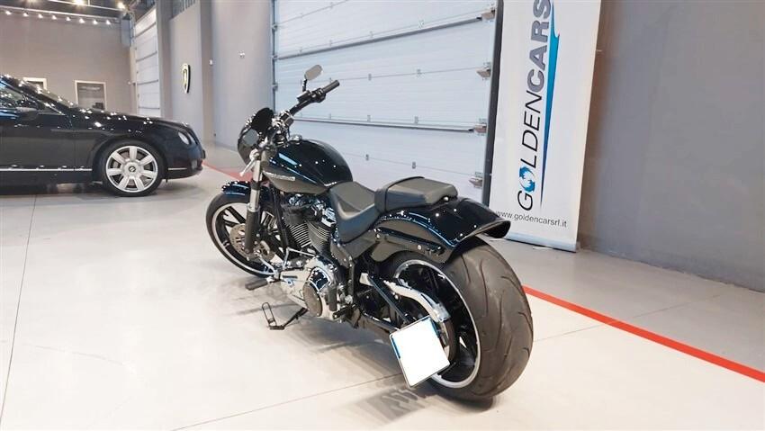 Harley-davidson Softail Breakout 114