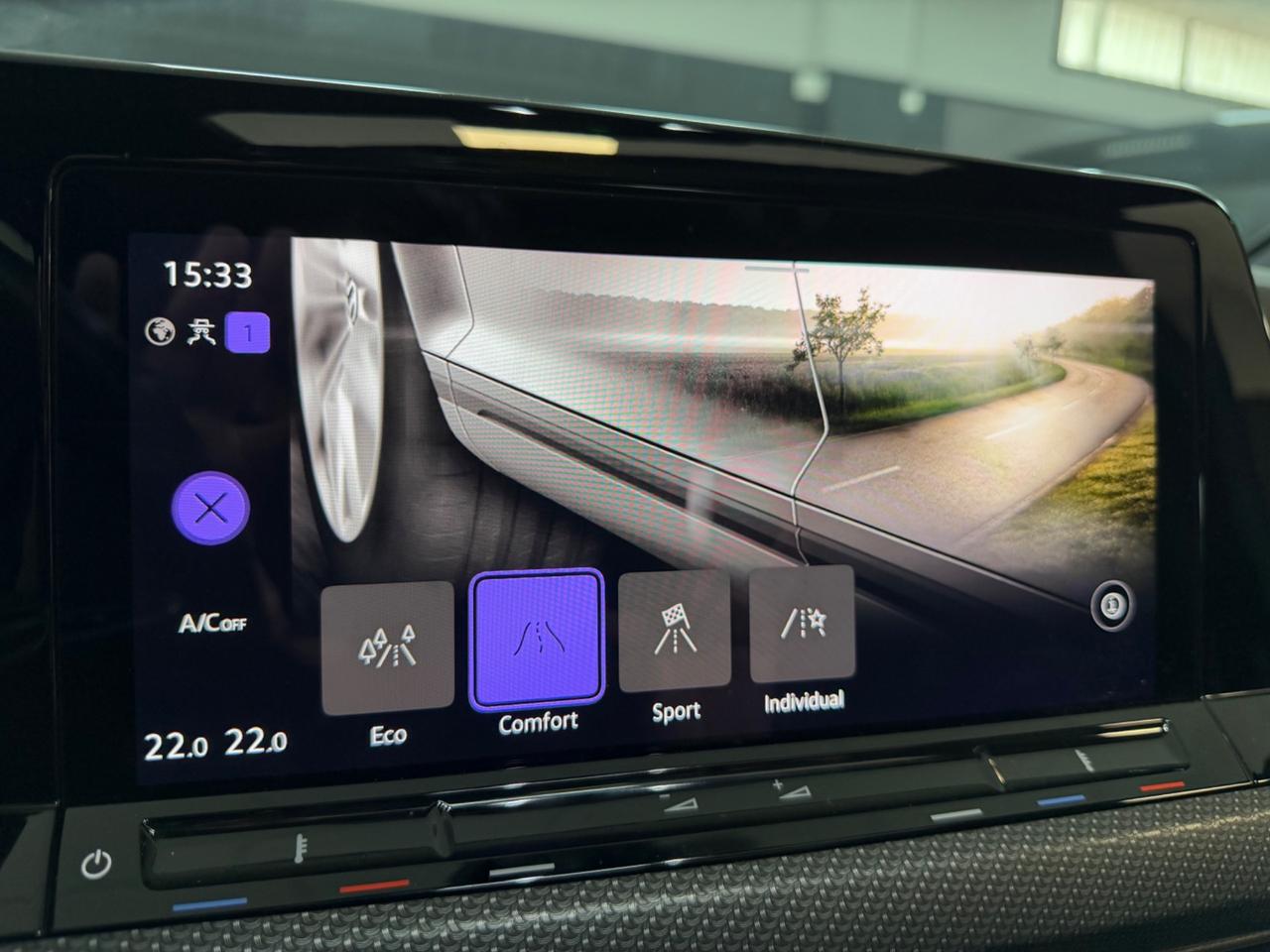 Volkswagen Golf 2.0 TDI 150 CV DSG SCR R-Line