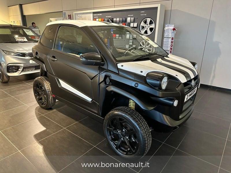 Mega e-Scouty Allestimento EVO
