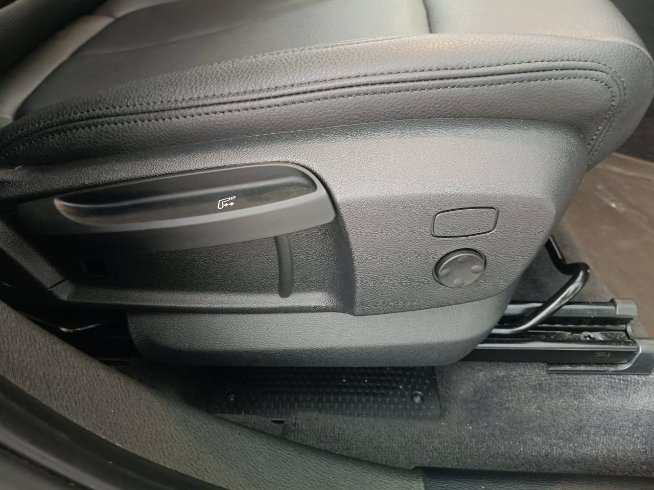 BMW X1 F48 2019 - X1 sdrive18d xLine Plus auto