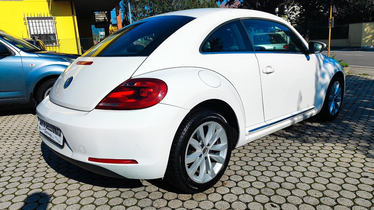 Volkswagen Maggiolino 1.6 TDI Design