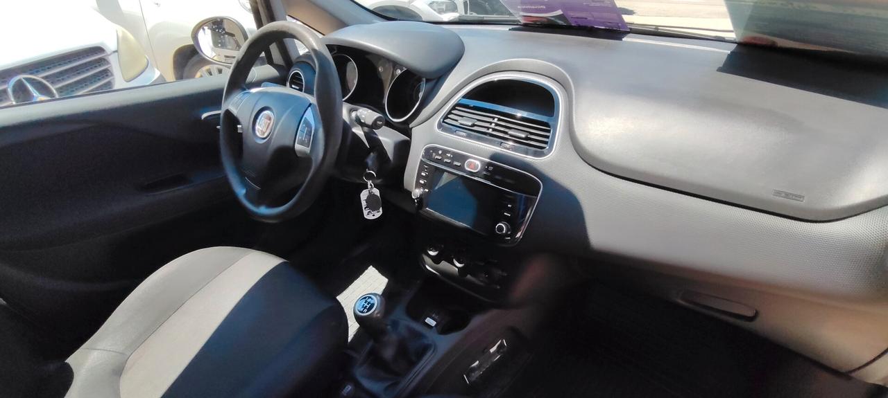 Fiat Punto 1.3 MJT II 75 CV 5 porte Street