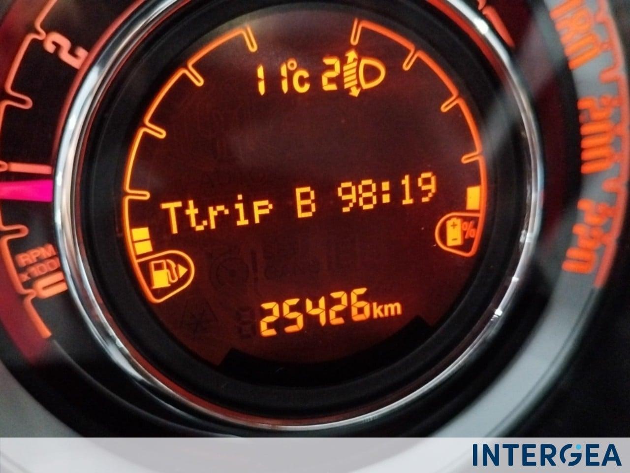 FIAT 500C 1.0 hybrid Lounge 70cv