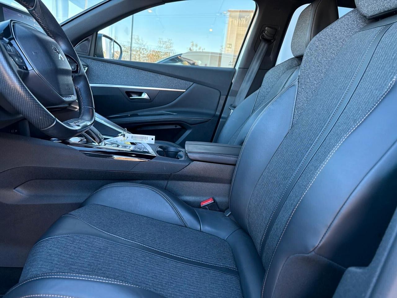 Peugeot 3008 GT LINE BlueHDi 130 EAT8 SPOTICAR