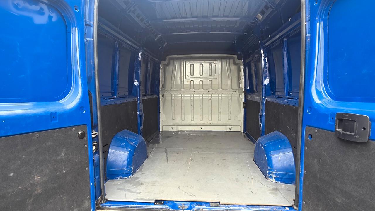 Peugeot Boxer 33 2.2 BlueHDi 140 S&S PM-TM Furgone+iva
