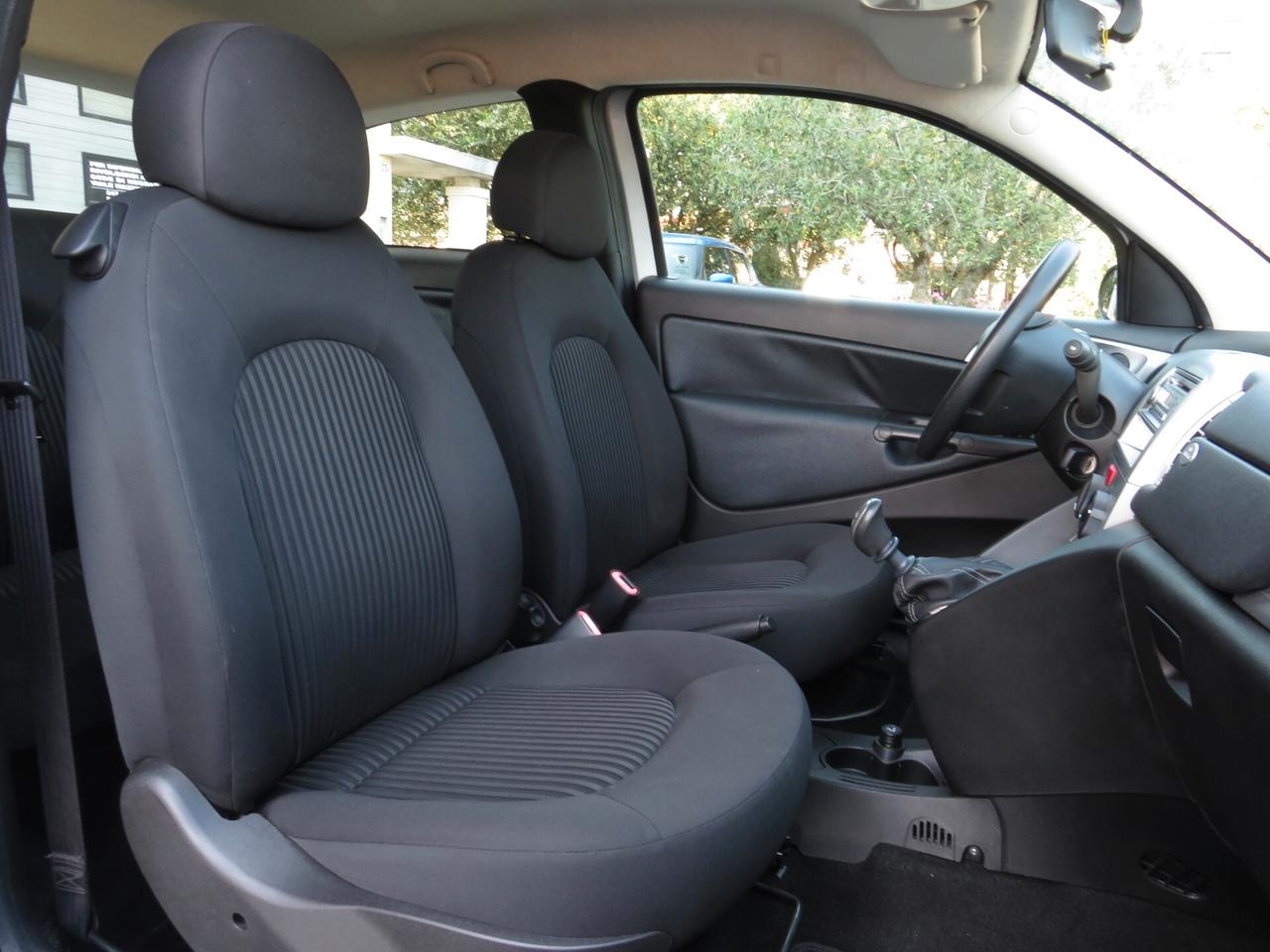 Lancia Ypsilon 1.2 60cv. frizione e cinghie nuove!