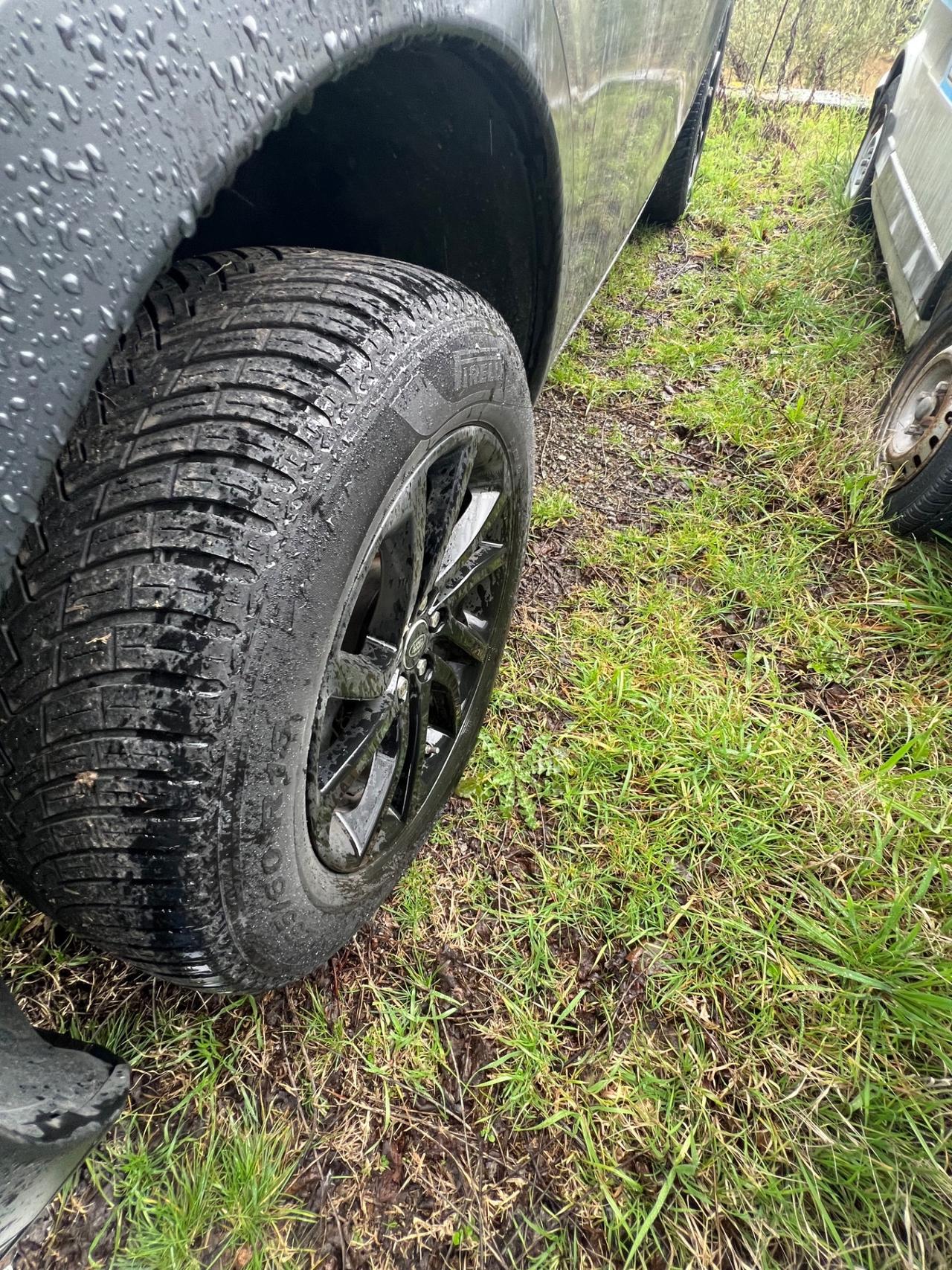 Land Rover Discovery Sport 2.0 TD4 180 CV Pure 7 posti