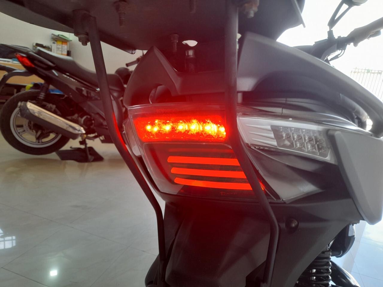 Kymco Xciting 400i