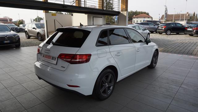 AUDI A3 SPB 40 TDI quattro S tronic Business