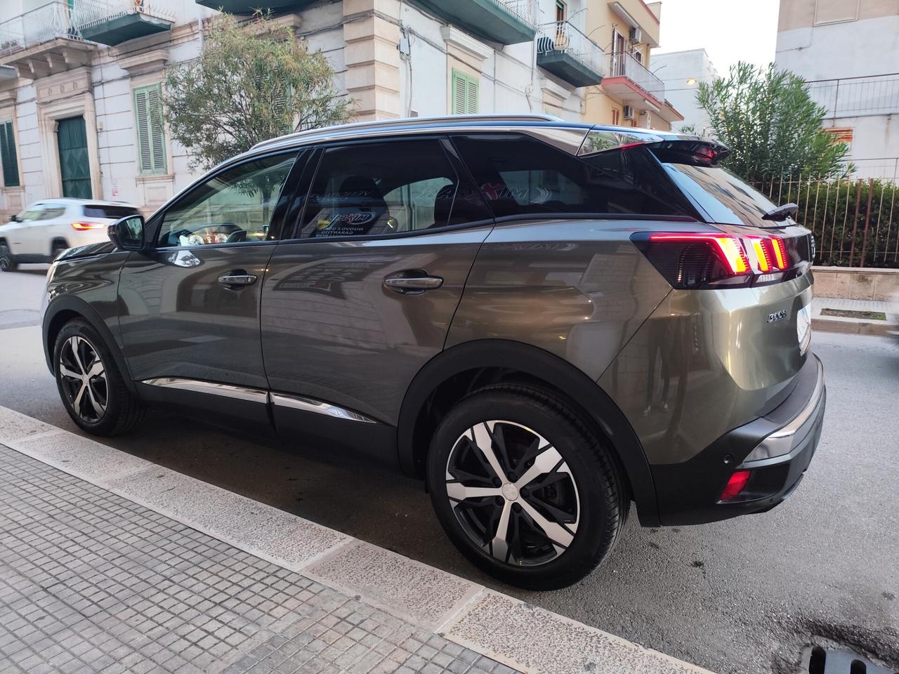 Peugeot 3008 BlueHDi 130cv EAT8 Allure PERFETTA