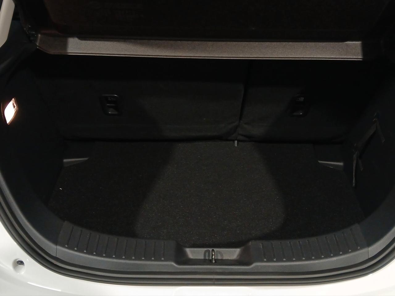 Mazda 2 III 2020 1.5 m-hybrid Homura 90cv