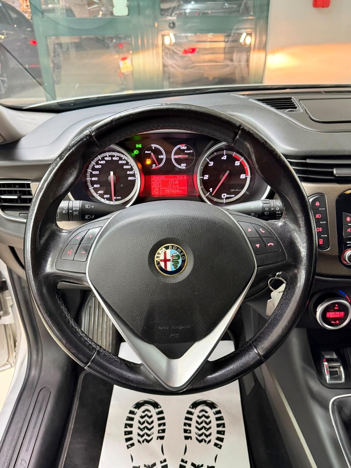 Alfa Romeo Giulietta 1.6 JTDm-2 105 CV Exclusive