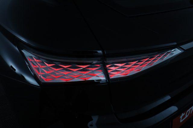 DS AUTOMOBILES DS 4 004379 PureTech 130 aut. Cross Trocadero