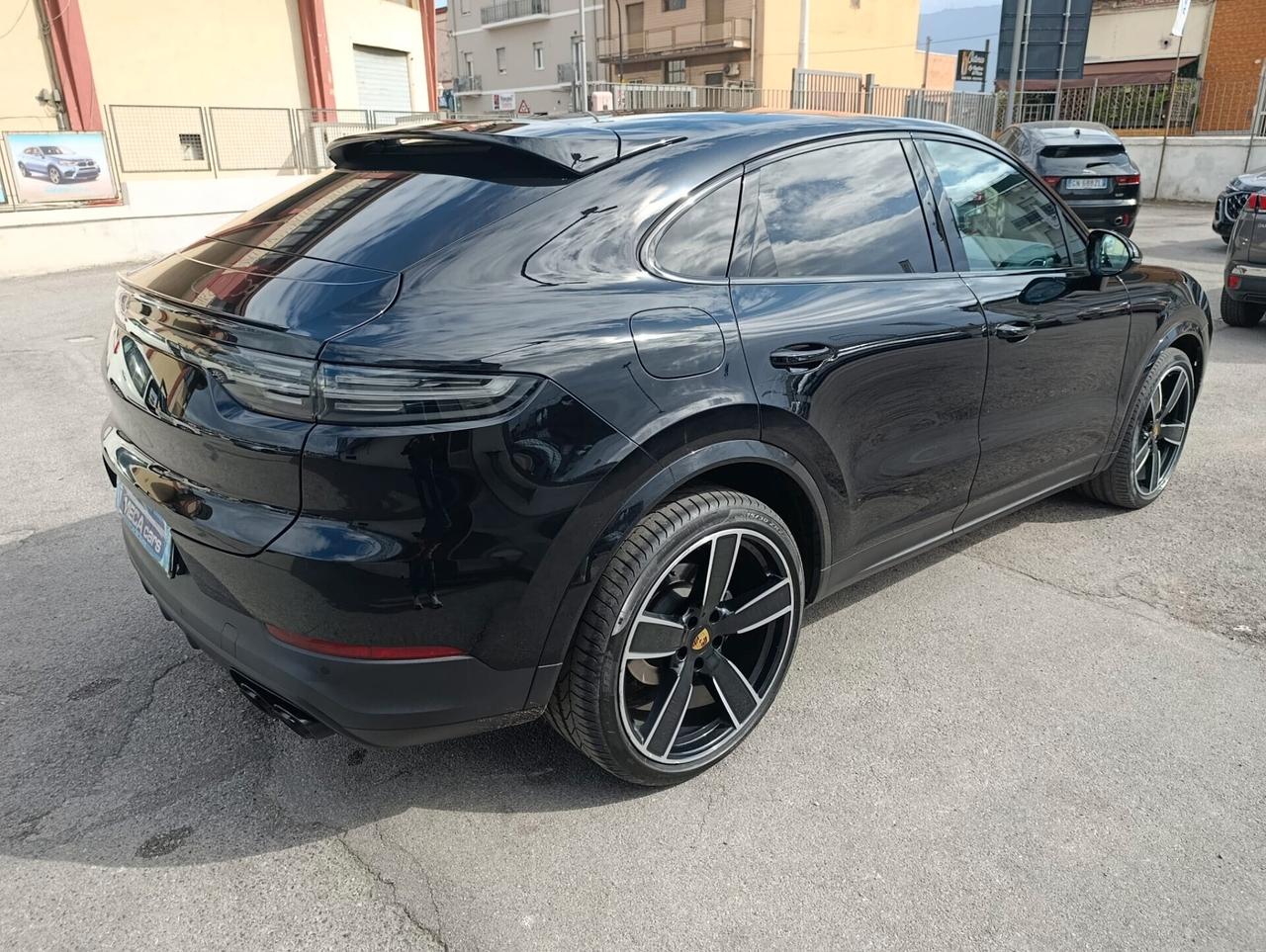 Porsche Cayenne Coupé 3.0 V6 Platinum Edition