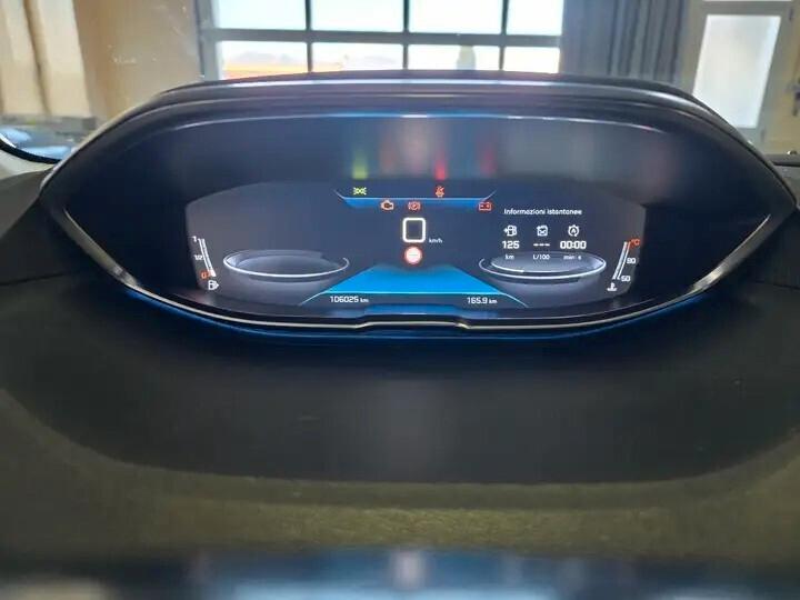 Peugeot 3008 1.5 bluehdi 130cv AUTOCARRO N1 5 POSTI VAN