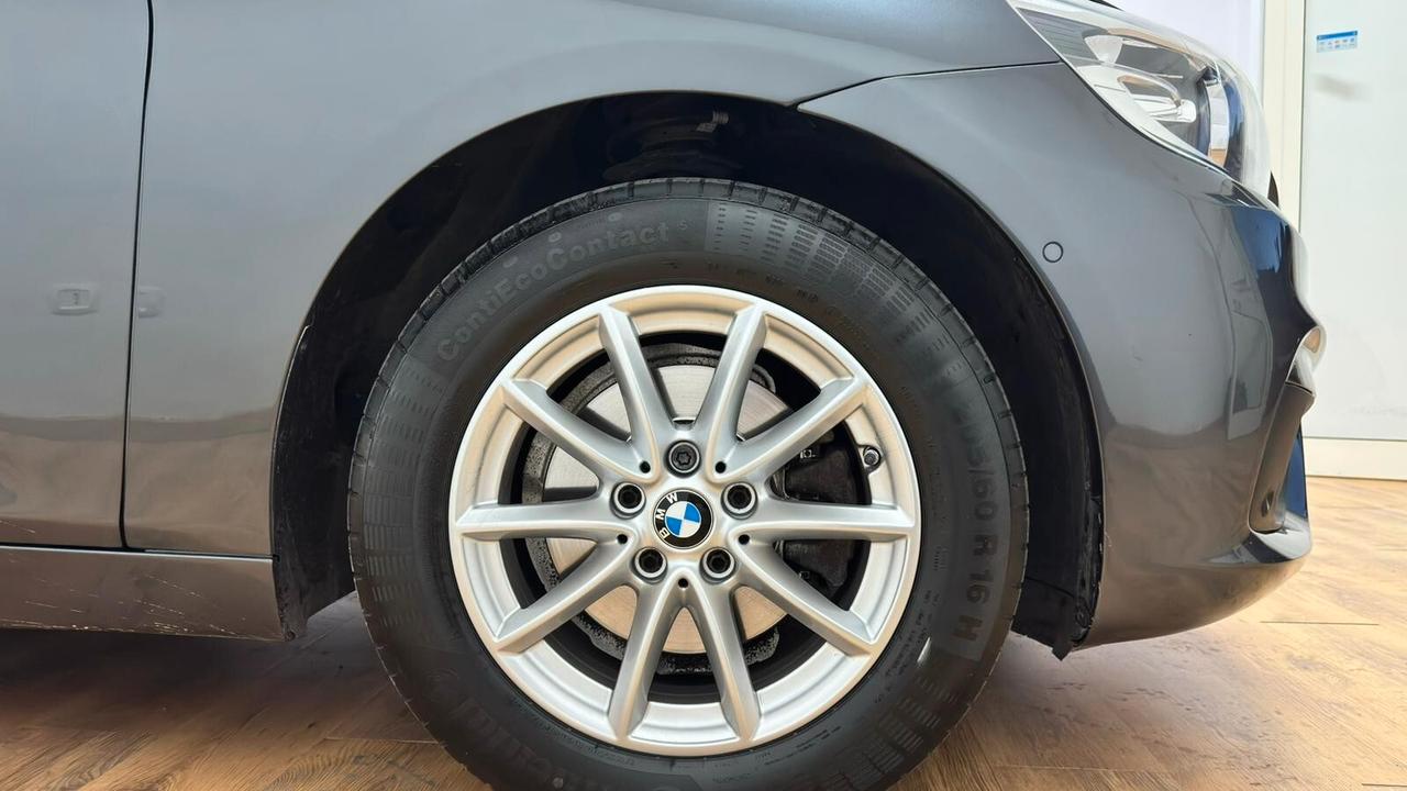 Bmw 2er Active Tourer 216d Luxury