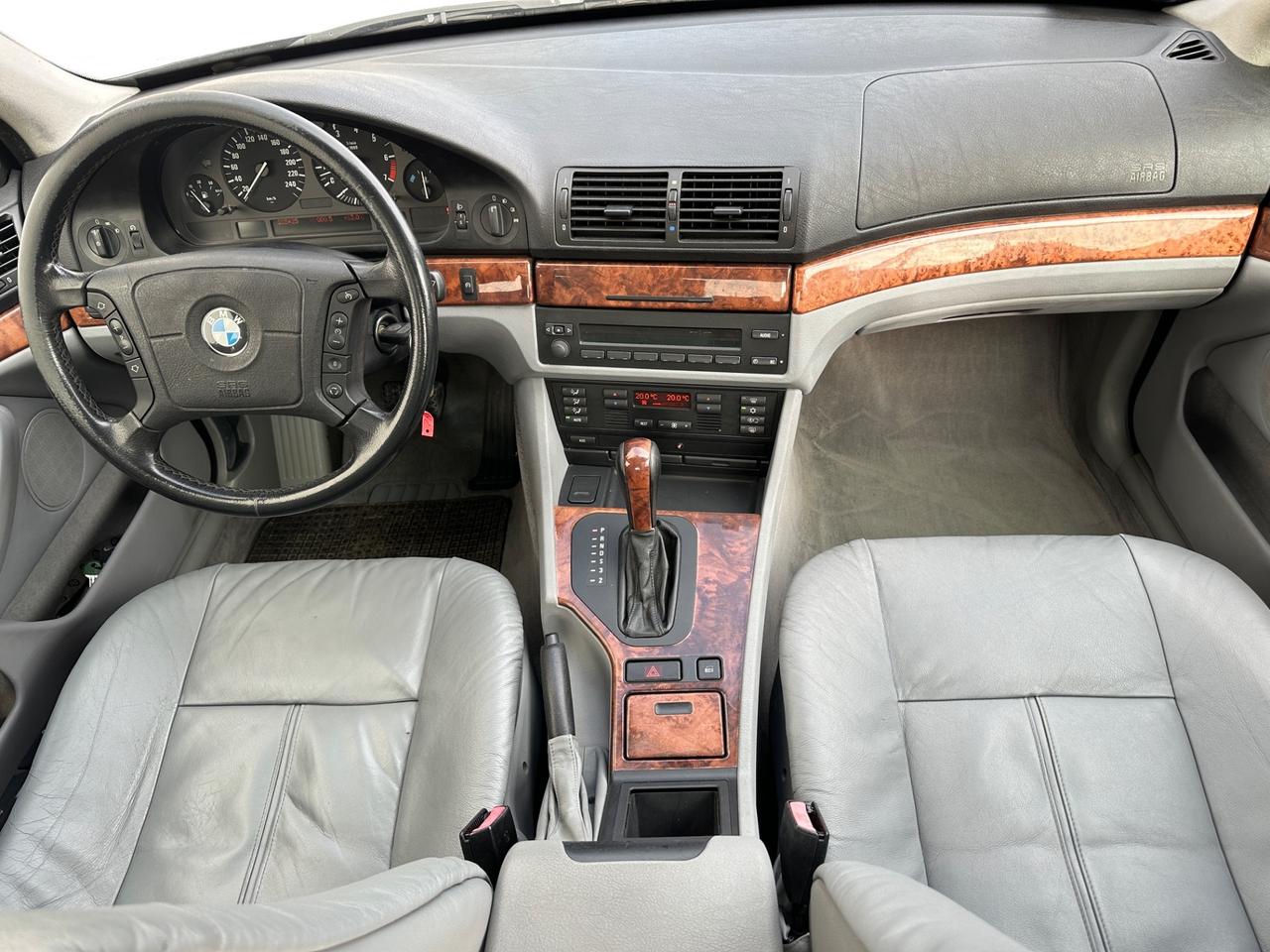 Bmw 520i 24V cat Automatica