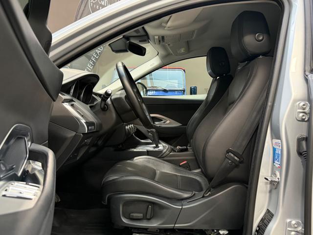 JAGUAR E-Pace 2.0D 180 CV AWD aut. R-Dynamic