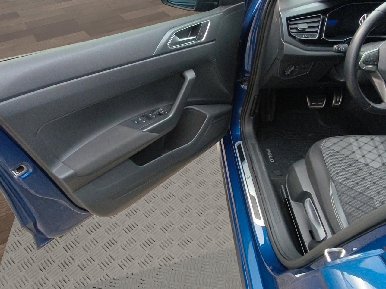 Volkswagen Polo 1.0 TSI 110 CV DSG R-Line