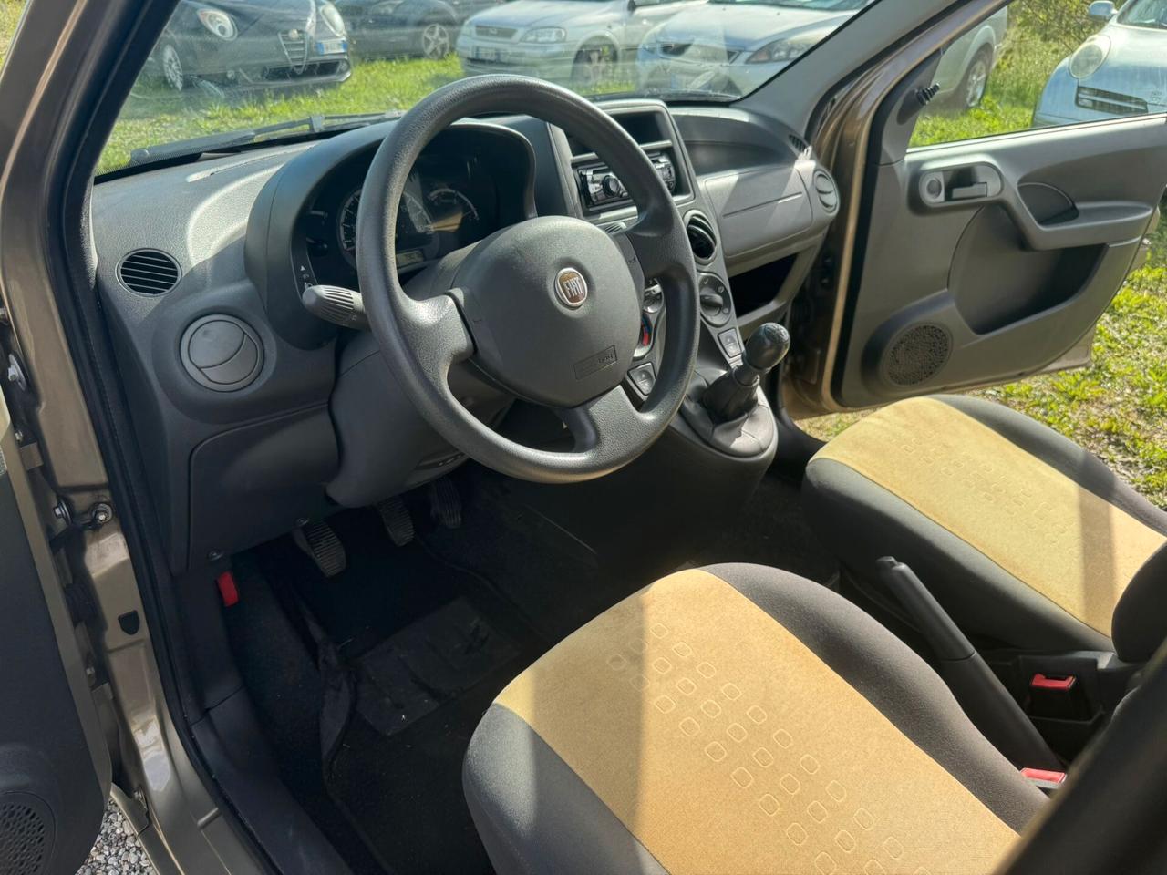 Fiat Panda 1.2 Dynamic SOLAMENTE 78.000 KM