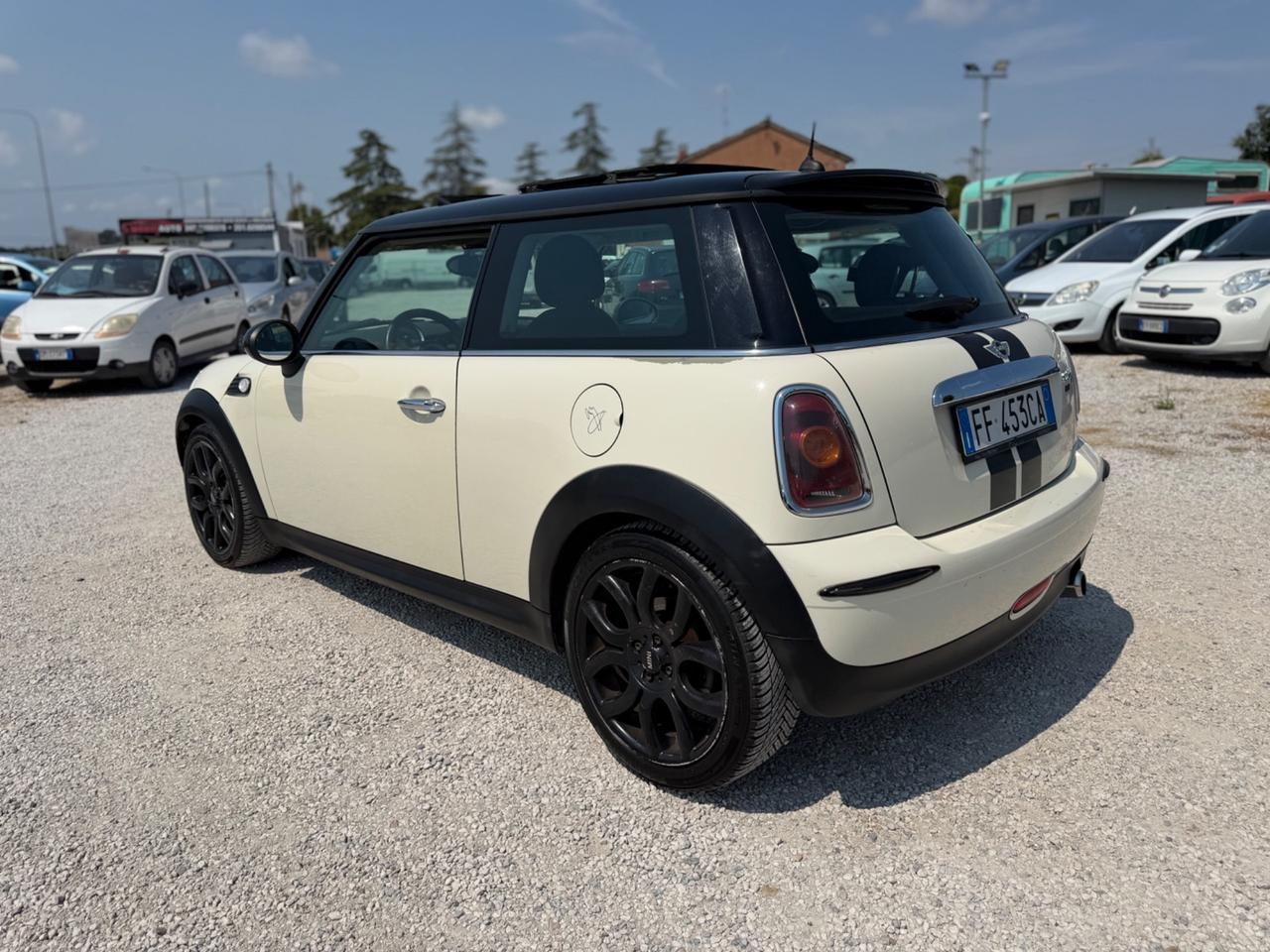 Mini 1.6 16V Cooper D Chili Automatica