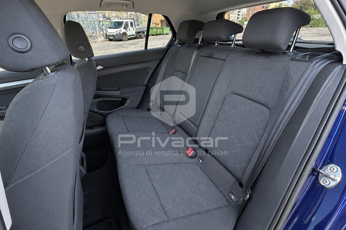 VOLKSWAGEN Golf 1.5 TGI DSG Life
