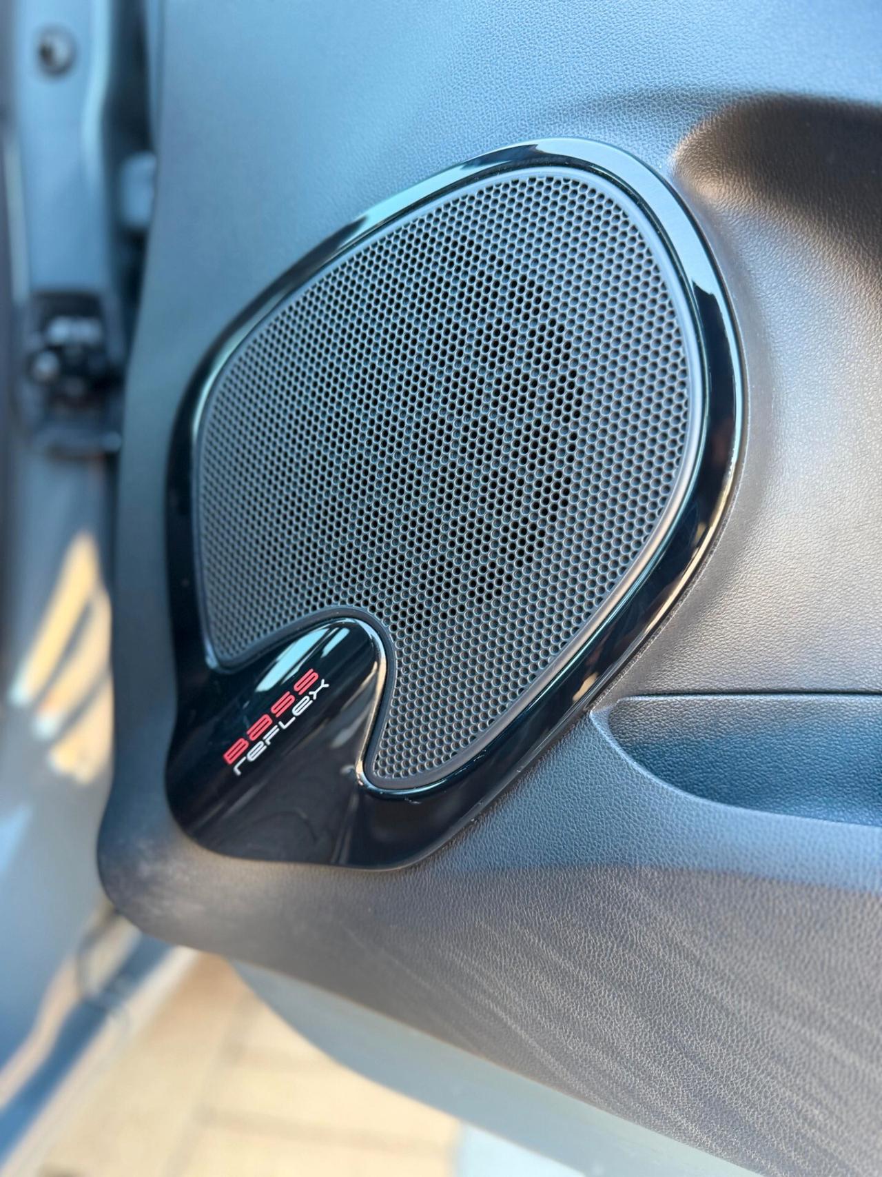 Renault Clio 1.5 dCi 5 porte Moschino Intens neopatentati