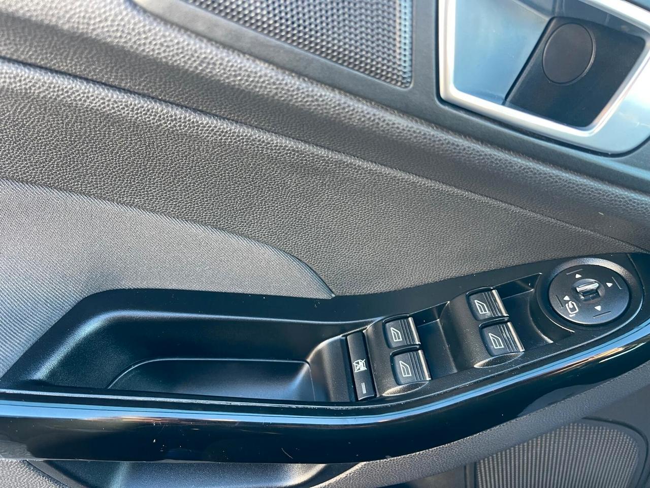 Ford Fiesta 1.4 5p. Bz.- GPL Titanium