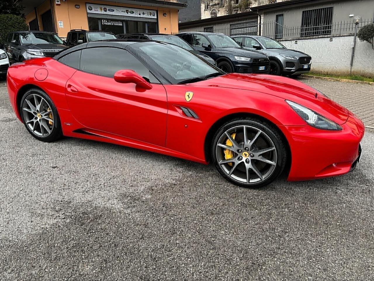 Ferrari California DCT 4.3 V8 460 CV