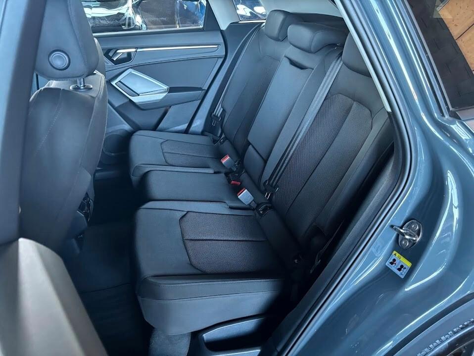 Audi Q3 35 TFSI S tronic 150CV MHEV