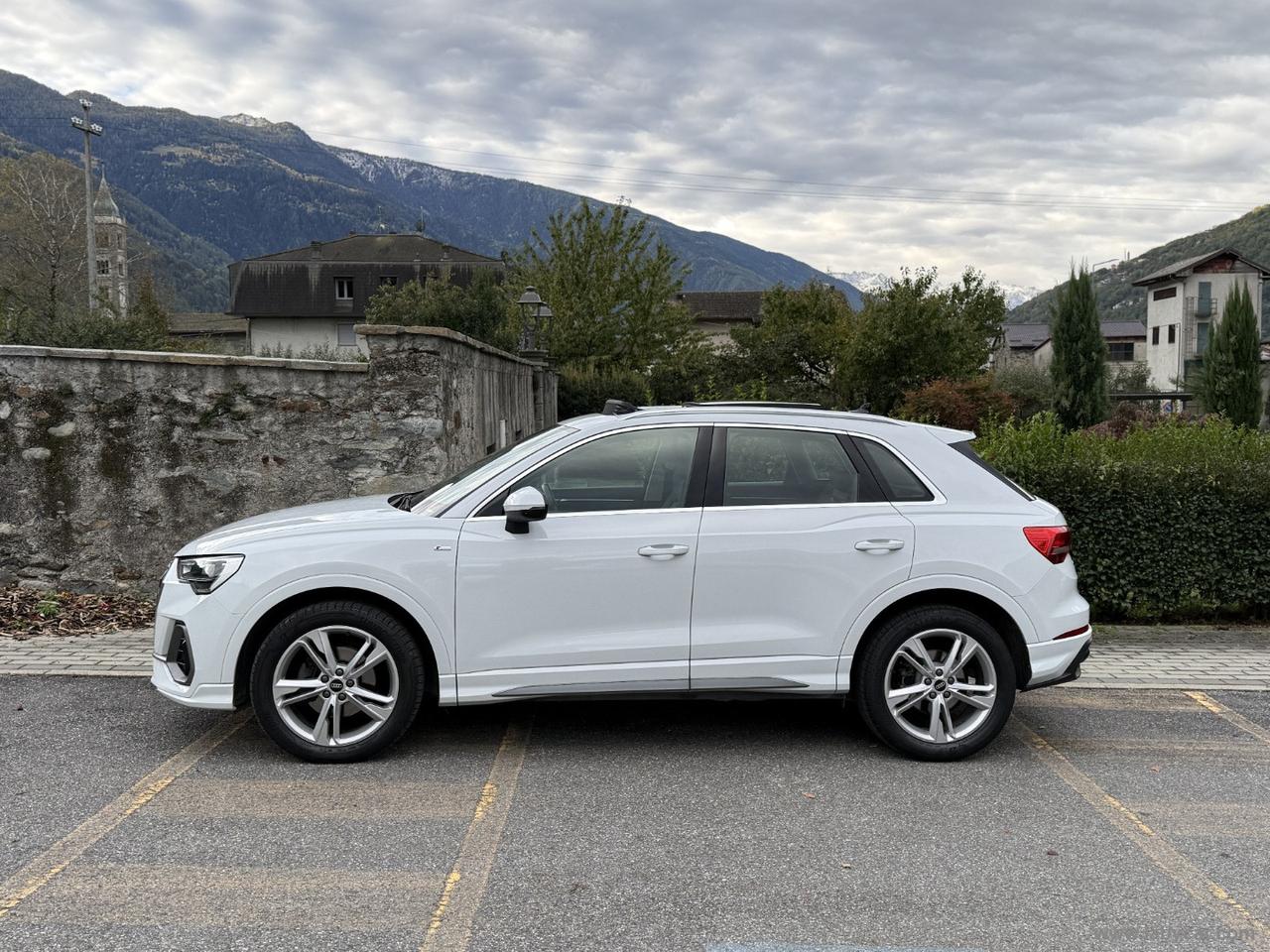 AUDI Q3 35 TDI quattro S tronic S line edit. TETTO PELLE ADAS