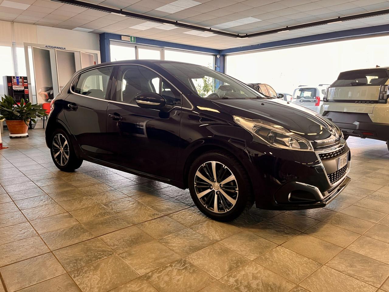 Peugeot 208 1.2 82cv 5 porte Allure