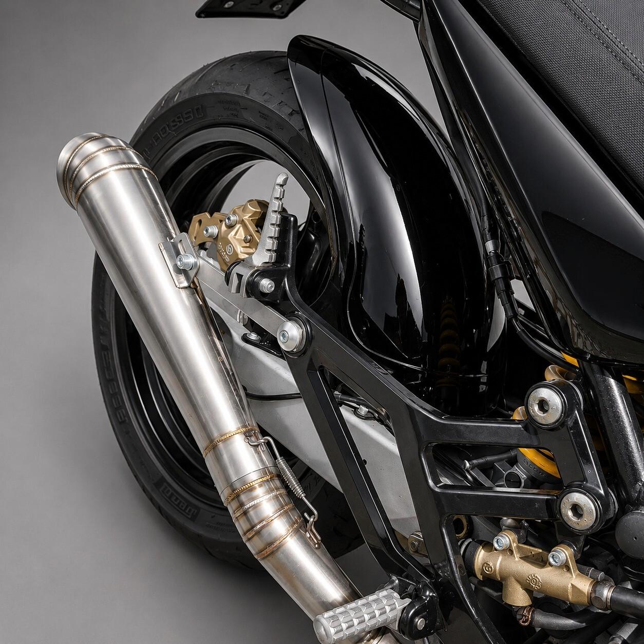 Ducati Monster 620 Dark
