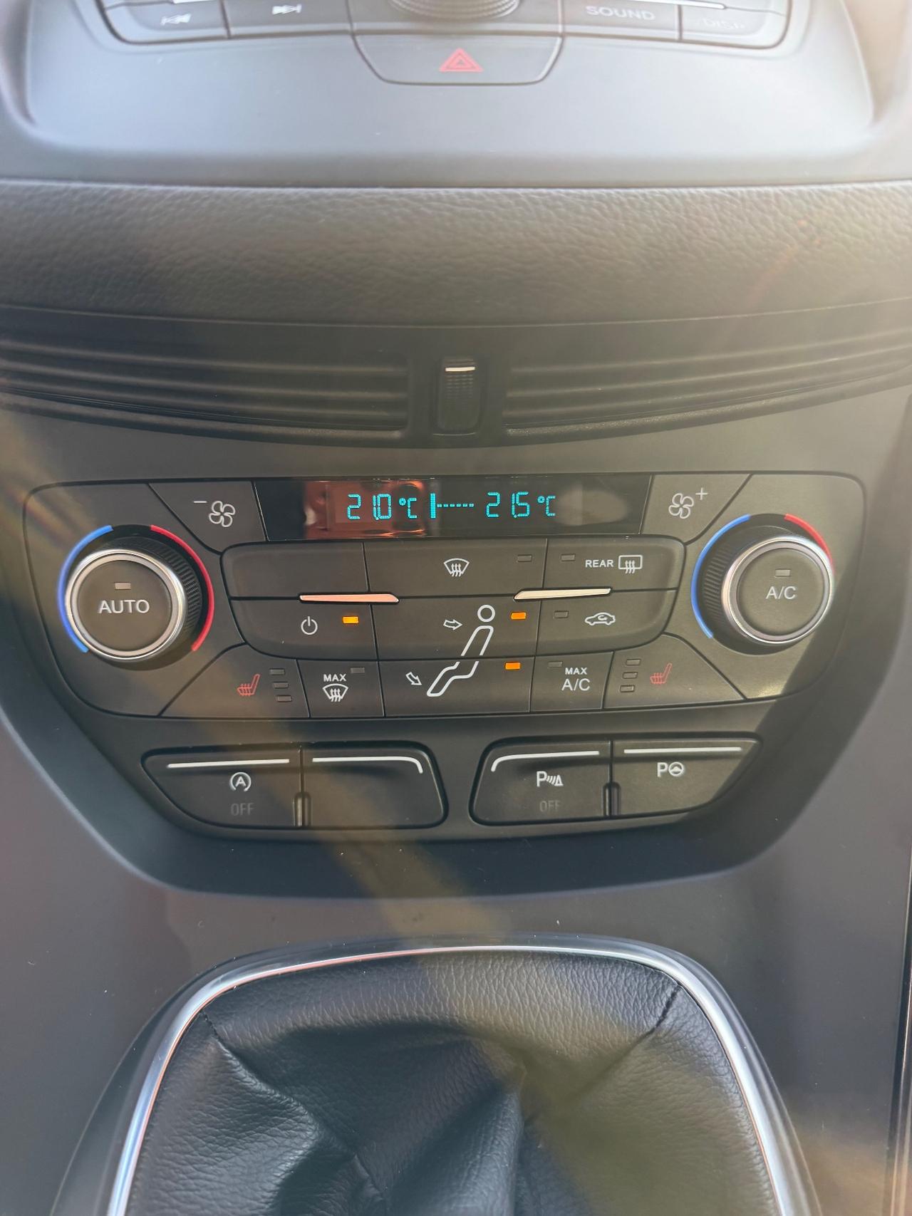 Ford C-Max 1.0 EcoBoost 100CV Titanium con Gancio traino