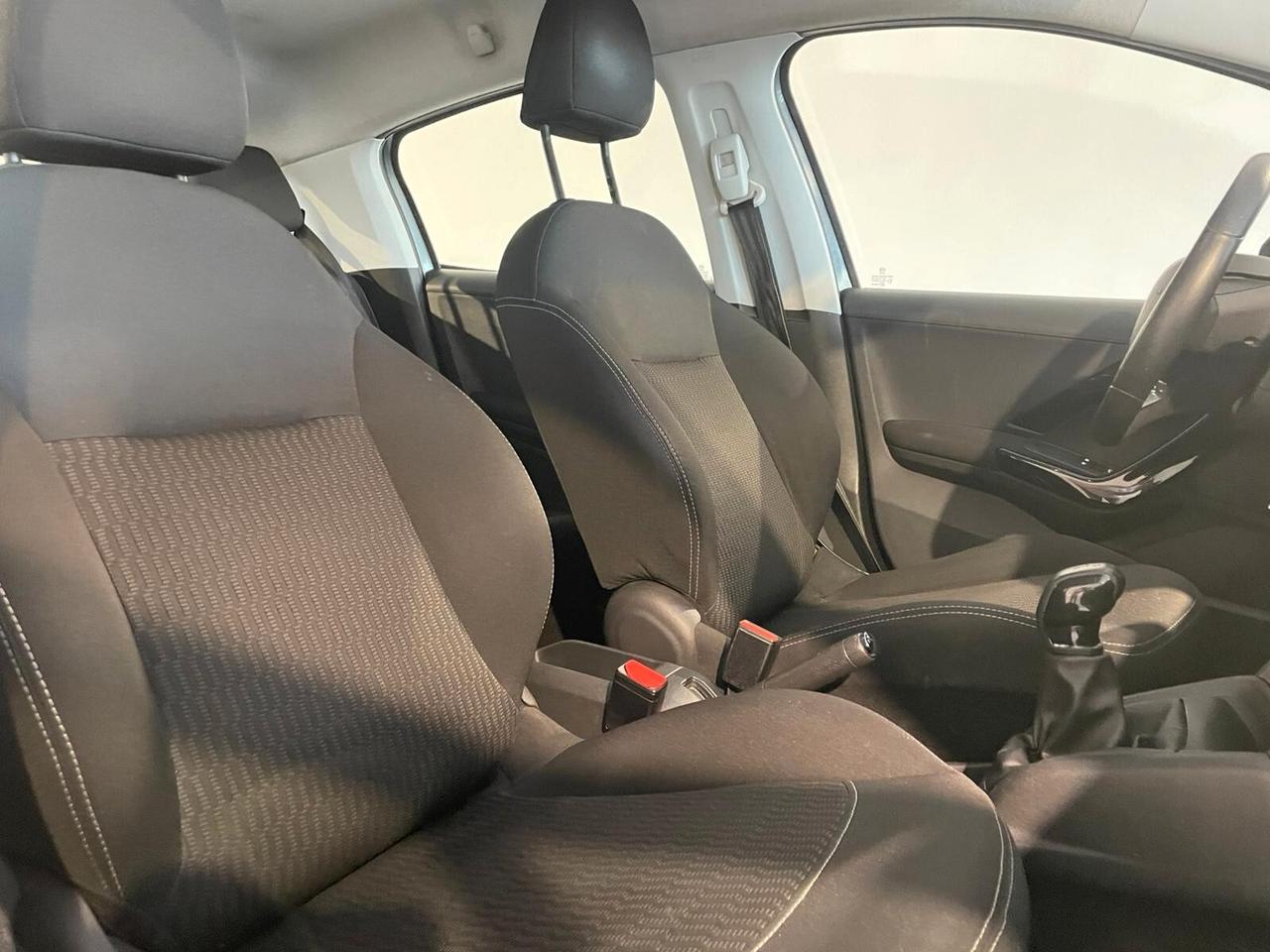 Peugeot 208 BlueHDi 75 5 porte Allure