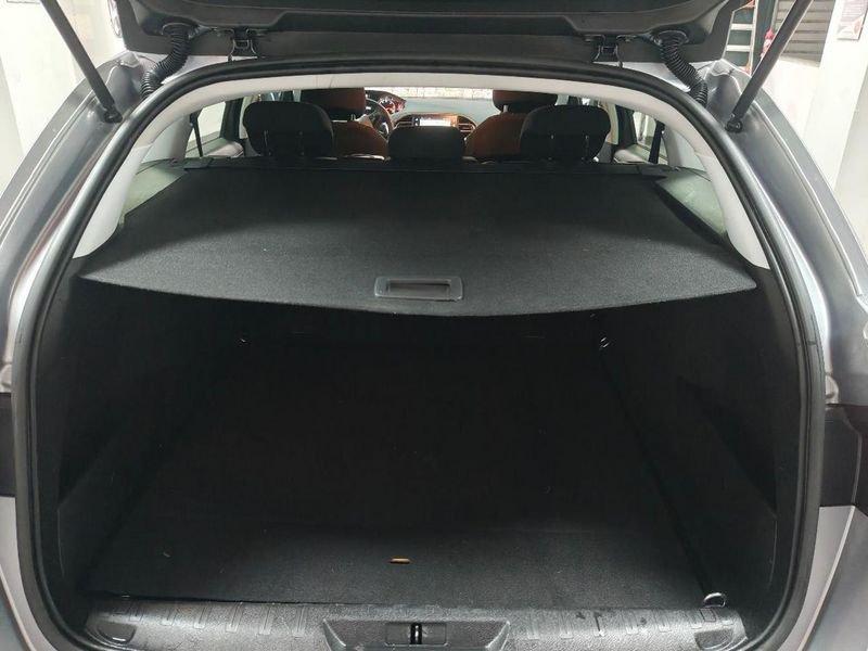 Peugeot 308 BlueHDi 130 S&S EAT8 SW NAVI CERCHI 17