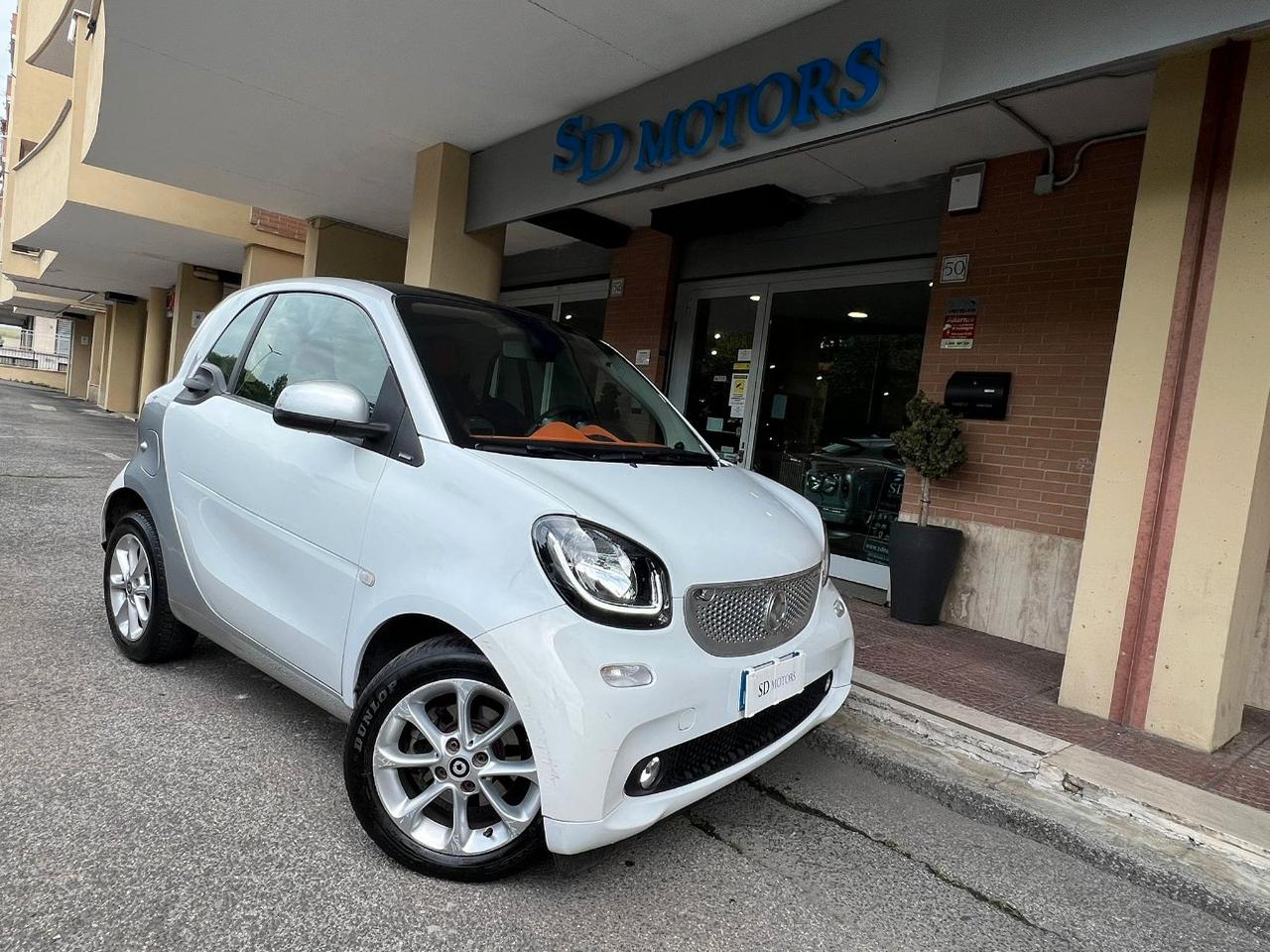 Smart fortwo coupe Fortwo 1.0 Passion 71cv twinamic *Promo SD 2026*