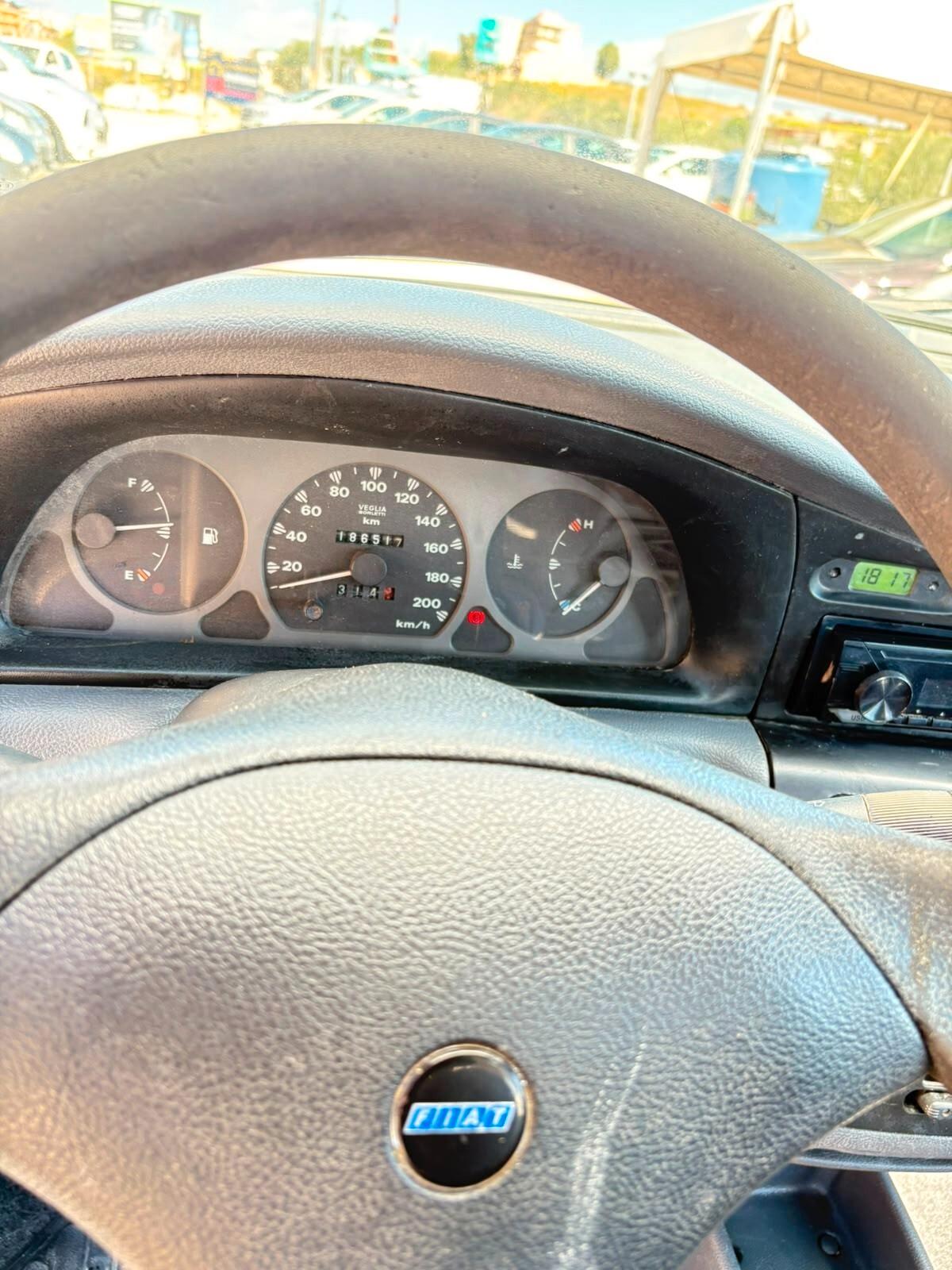Fiat Strada 1.9 diesel Pick-up