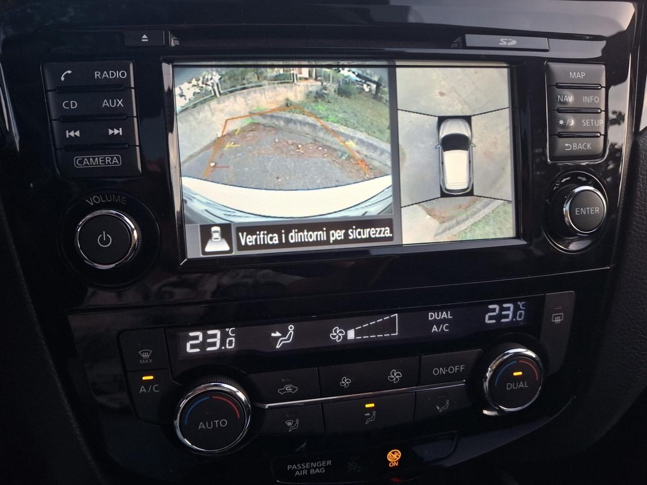 Nissan Qashqai 1.5 dCi N-Connecta