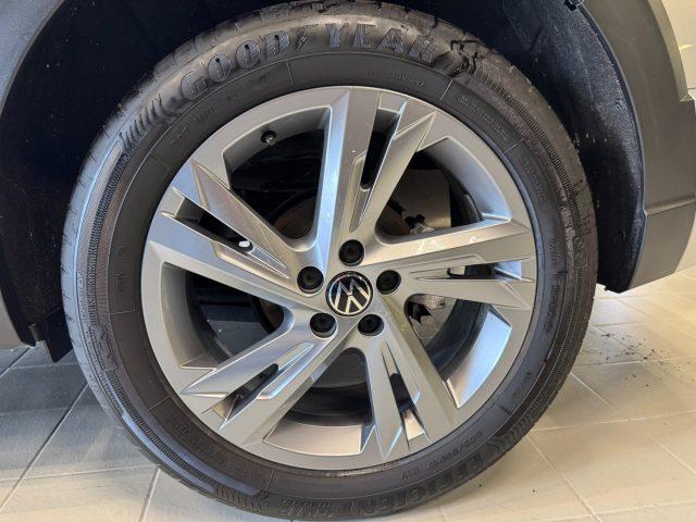 VOLKSWAGEN Taigo 1.0 TSI 115 CV R-Line