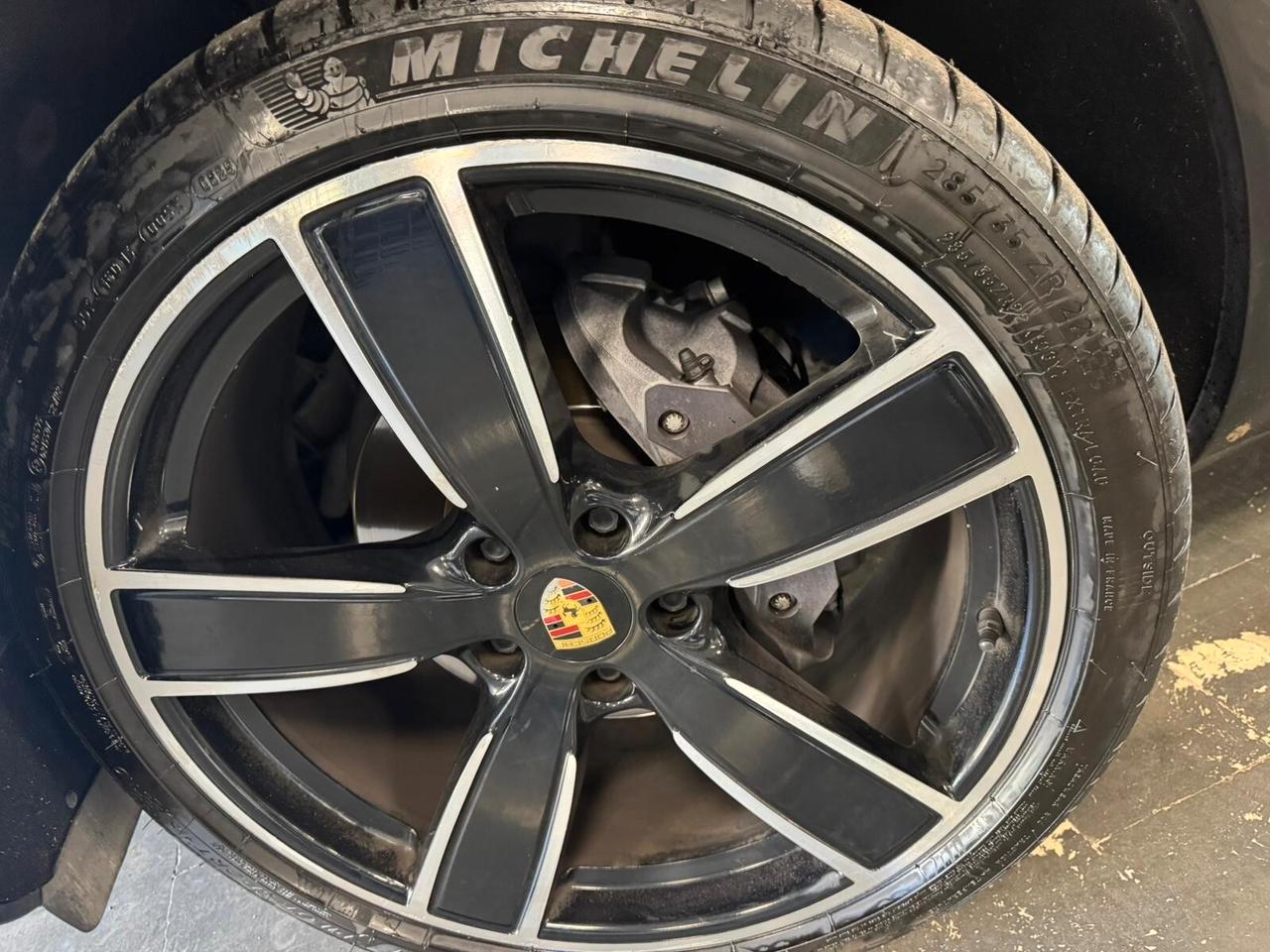 Porsche Cayenne 3.0 V6