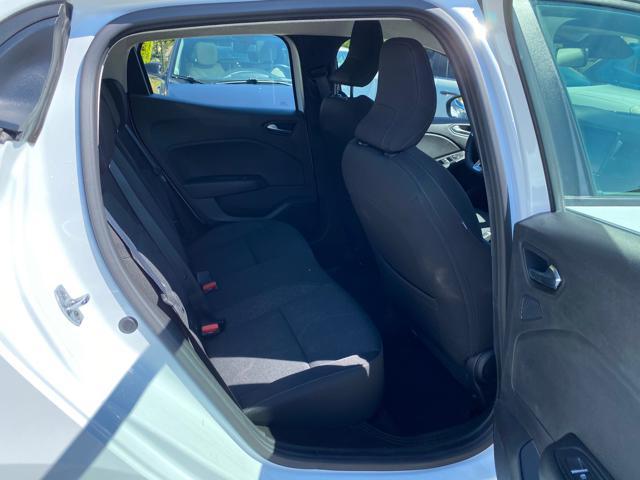 RENAULT Clio Full Hybrid E-Tech 140 CV 5 porte Initiale Paris