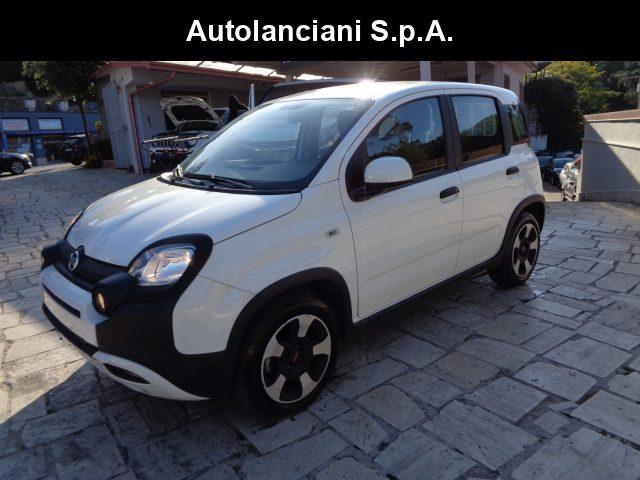 FIAT Panda 1000 HYBRID CITY CROSS PLUS 70CV CARPLAY CLIMAUTO